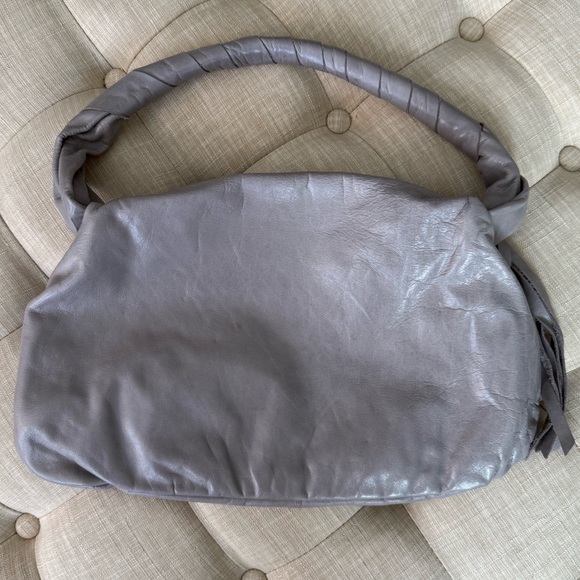 SATCHEL. Savannah Women's Shoulder Bag - Picture 5 of 12